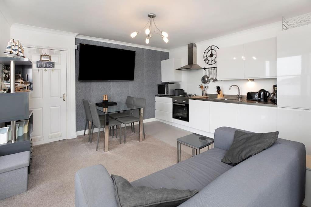 Beach Front Flat Shaldon With Parking Exteriér fotografie