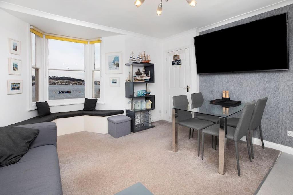 Beach Front Flat Shaldon With Parking Exteriér fotografie