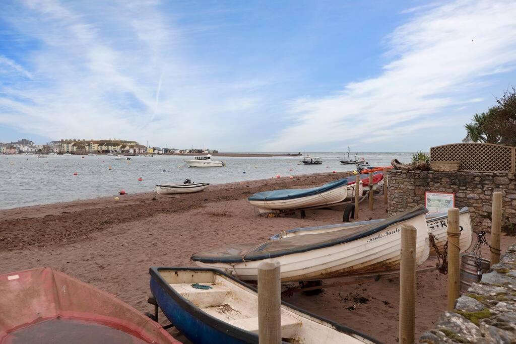 Beach Front Flat Shaldon With Parking Exteriér fotografie