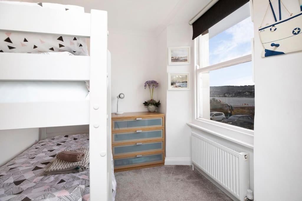 Beach Front Flat Shaldon With Parking Exteriér fotografie